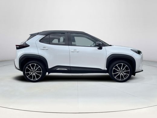 Toyota Yaris Cross 1.5 Hybrid GR Sport | All-in prijs | Automaat | Stoelverwarming | Stuurverwarming ActivLease financial lease