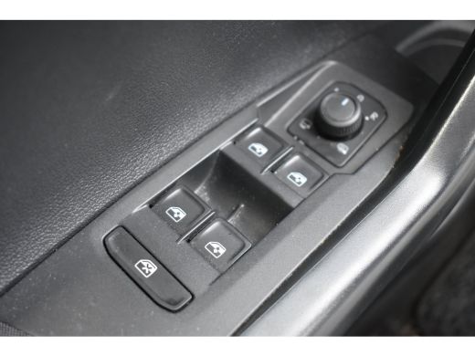 Volkswagen Polo 1.0 95PK TSI Life | ACC | Apple Carplay & Android Auto | Multimedia Pakket ActivLease financial lease