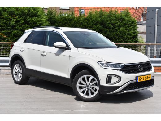 Volkswagen T-Roc 1.0 116PK TSI Life Edition | ACC | Apple Carplay & Android Auto | PDC V+A | VERLENGDE GARANTIE! ActivLease financial lease