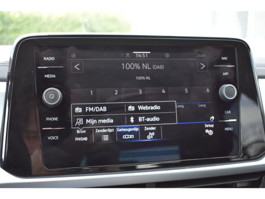 Volkswagen T-Roc 1.0 116PK TSI Life Edition | ACC | Apple Carplay & Android Auto | PDC V+A | VERLENGDE GARANTIE! ActivLease financial lease
