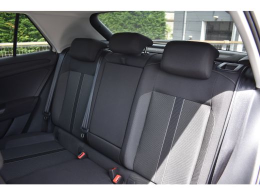 Volkswagen T-Roc 1.0 116PK TSI Life Edition | ACC | Apple Carplay & Android Auto | PDC V+A | VERLENGDE GARANTIE! ActivLease financial lease