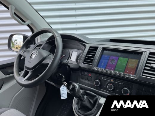 Volkswagen Transporter 2.0 TDI L2H1 102PK Carplay Trekhaak Imperiaal Cruise control ActivLease financial lease