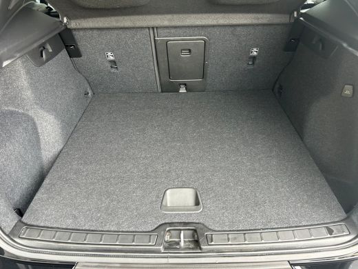 Volvo  XC40 1.5 T4 Plug-in hybrid Plus Dark | Harman/Kardon | Camera | Memory | Cruise Control | Stoel & stuu... ActivLease financial lease