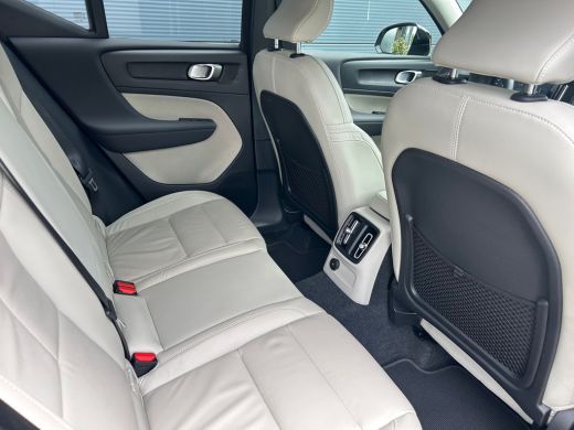 Volvo  XC40 1.5 T4 Plug-in hybrid Plus Dark | Harman/Kardon | Camera | Memory | Cruise Control | Stoel & stuu... ActivLease financial lease