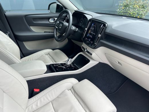 Volvo  XC40 1.5 T4 Plug-in hybrid Plus Dark | Harman/Kardon | Camera | Memory | Cruise Control | Stoel & stuu... ActivLease financial lease