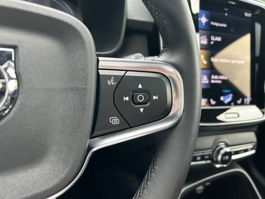 Volvo  XC40 1.5 T4 Plug-in hybrid Ultimate Dark | Pano | Memory | Harman/Kardon | Pilot Assist | Stoel & stuu... ActivLease financial lease