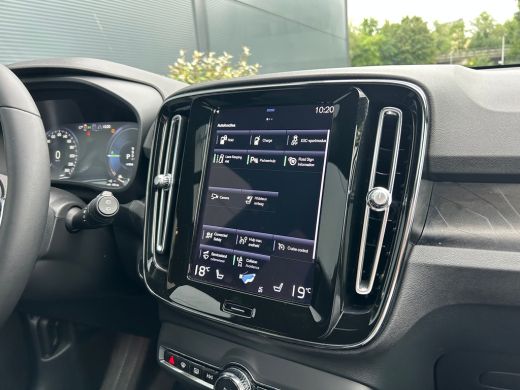Volvo  XC40 1.5 T4 Plug-in hybrid Ultimate Dark | Pano | Memory | Harman/Kardon | Pilot Assist | Stoel & stuu... ActivLease financial lease