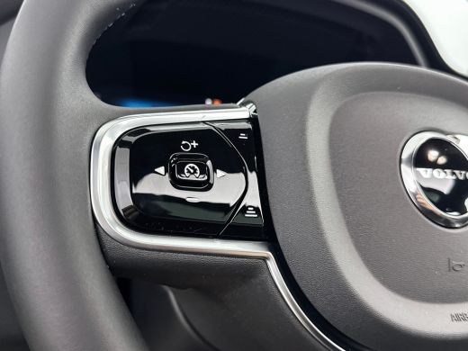 Volvo  XC60 T8 Recharge Ultra Dark Executive | 22" | Getint & Gelamineerd Glas | Alarmklasse 3 | Black Editio... ActivLease financial lease