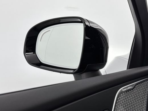 Volvo  XC60 T8 Recharge Ultra Dark Executive | 22" | Getint & Gelamineerd Glas | Alarmklasse 3 | Black Editio... ActivLease financial lease