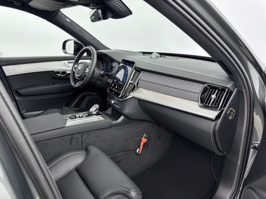Volvo  XC90 T8 Recharge Ultra Dark Excecutive | 22" | Gelaagd & Getint Glas | Alumium Inleg | Zwarte hemel | ... ActivLease financial lease