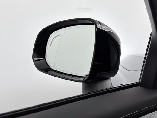 Volvo  XC90 T8 Recharge Ultra Dark Excecutive | 22" | Gelaagd & Getint Glas | Alumium Inleg | Zwarte hemel | ... ActivLease financial lease