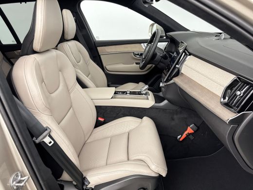 Volvo  XC90 T8 Recharge Ultra Bright Excecutive | 22" | Gelaagd & Getint Glas | Luchtvering | Geventileerd Na... ActivLease financial lease