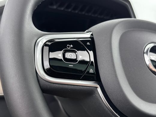 Volvo  XC90 T8 Recharge Ultra Dark Excecutive Edition | 22" | Gelaagd & Getint Glas | Geintegreerd kinderzitj... ActivLease financial lease