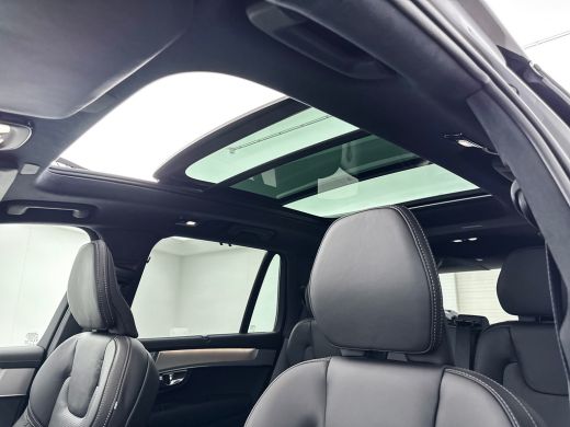 Volvo  XC90 T8 Ultra Black Edition Executive | 22" | Gelaagd & Getint Glas | Geintegreerd kinderzitje | Lucht... ActivLease financial lease