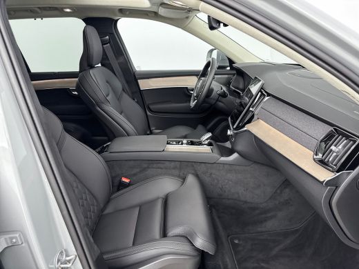 Volvo  XC90 T8 Ultra Bright | 21" | Luchtvering | Trekhaak | Panoramadak | Harman Kardon | 360 Camera | Elekt... ActivLease financial lease