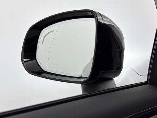 Volvo  XC90 T8 Ultra Dark Executive Edition | 22" | Gelaagd & Getint Glas | Geintegreerd kinderzitje | Luchtv... ActivLease financial lease