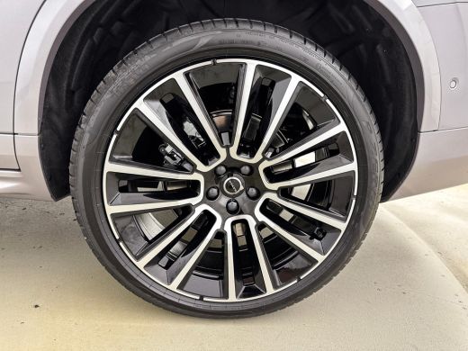 Volvo  XC90 T8 Ultra Dark Executive Edition | 22" | Gelaagd & Getint Glas | Geintegreerd kinderzitje | Luchtv... ActivLease financial lease