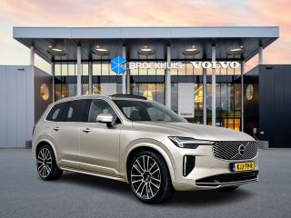 Volvo  XC90 T8 Recharge Ultra Bright Excecutive | 22" | Gelaagd & Getint Glas | Luchtvering | Geventileerd Na...