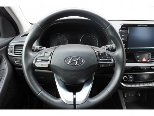 Hyundai i30 Wagon 1.0 T-GDI Comfort Navigatie | Airco | LED | Achteruitrijcamera | Parkeersensoren | 16 Inch ActivLease financial lease