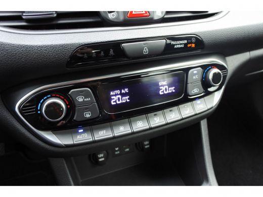 Hyundai i30 Wagon 1.0 T-GDI Comfort Navigatie | Airco | LED | Achteruitrijcamera | Parkeersensoren | 16 Inch ActivLease financial lease