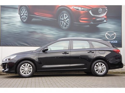 Hyundai i30 Wagon 1.0 T-GDI Comfort Navigatie | Airco | LED | Achteruitrijcamera | Parkeersensoren | 16 Inch ActivLease financial lease
