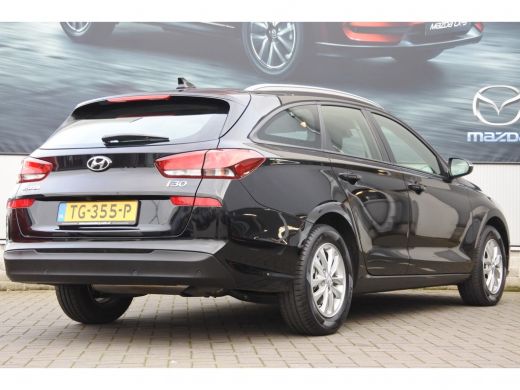 Hyundai i30 Wagon 1.0 T-GDI Comfort Navigatie | Airco | LED | Achteruitrijcamera | Parkeersensoren | 16 Inch ActivLease financial lease
