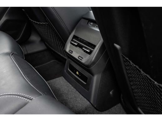 Audi A5 Avant 2.0 e-hybrid quattro S edition 299 PK | Trekhaak | Panoramadak | Privacy glas | Dinamica be... ActivLease financial lease