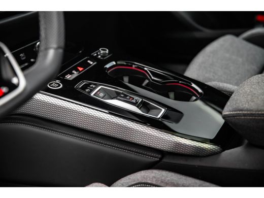 Audi A5 Avant 2.0 e-hybrid quattro S edition | Panoramadak | Camera ActivLease financial lease