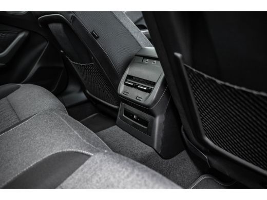 Audi A5 Avant 2.0 e-hybrid quattro S edition | Panoramadak | Camera ActivLease financial lease