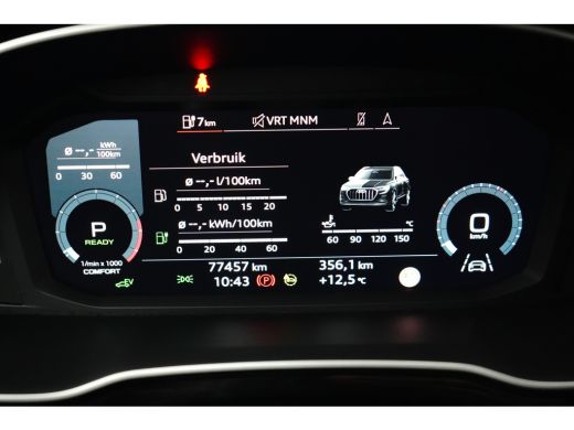 Audi Q3 45 245PK S-Tronic TFSI e | PDC V+A | App connect | Lederen stoelen zwart | Stoelverwarming voor ActivLease financial lease