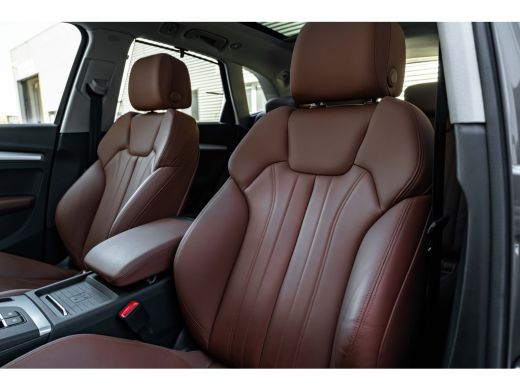 Audi Q5 55 TFSI e S edition Competition 367PK | Panorama Dak | Ledere Bekleding | Head-Up Display | 360 C... ActivLease financial lease