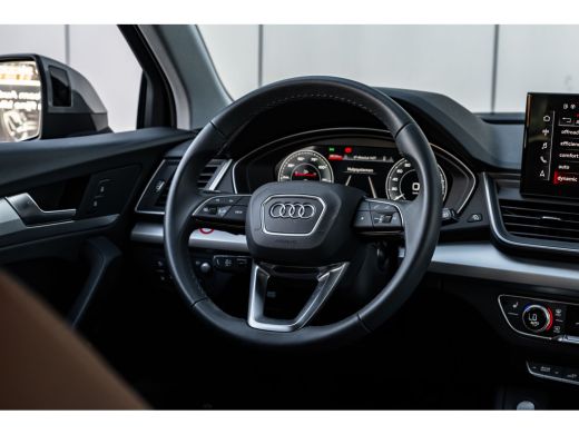 Audi Q5 55 TFSI e S edition Competition 367PK | Panorama Dak | Ledere Bekleding | Head-Up Display | 360 C... ActivLease financial lease