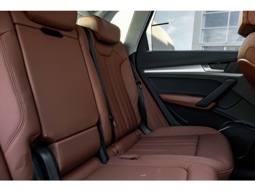 Audi Q5 55 TFSI e S edition Competition 367PK | Panorama Dak | Ledere Bekleding | Head-Up Display | 360 C... ActivLease financial lease