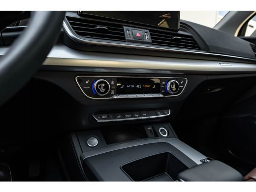 Audi Q5 55 TFSI e S edition Competition 367PK | Panorama Dak | Ledere Bekleding | Head-Up Display | 360 C... ActivLease financial lease