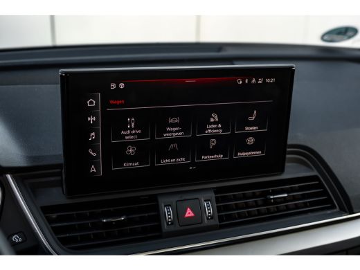 Audi Q5 55 TFSI e S edition Competition 367PK | Panorama Dak | Ledere Bekleding | Head-Up Display | 360 C... ActivLease financial lease