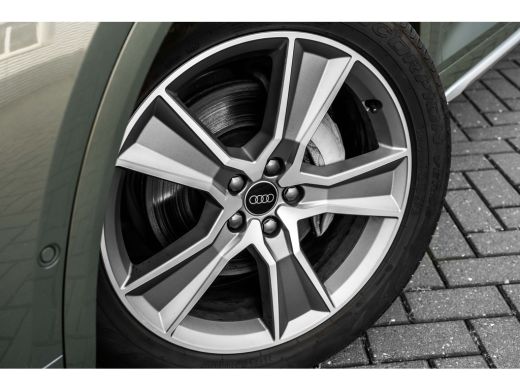 Audi Q5 55 TFSI e S edition Competition 367PK | Panorama Dak | Ledere Bekleding | Head-Up Display | 360 C... ActivLease financial lease