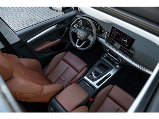 Audi Q5 55 TFSI e S edition Competition 367PK | Panorama Dak | Ledere Bekleding | Head-Up Display | 360 C... ActivLease financial lease