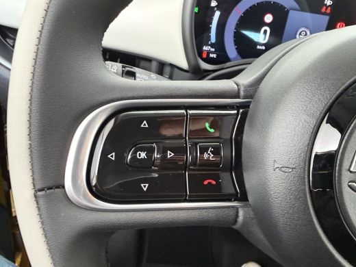 Fiat 500 1.0 Hybrid La Prima | Achteruitrijcamera | Airco (automatisch) | Apple Carplay/Android Auto|telef... ActivLease financial lease
