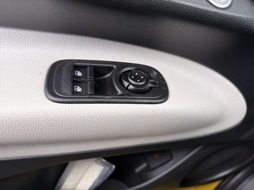 Fiat 500 1.0 Hybrid La Prima | Achteruitrijcamera | Airco (automatisch) | Apple Carplay/Android Auto|telef... ActivLease financial lease
