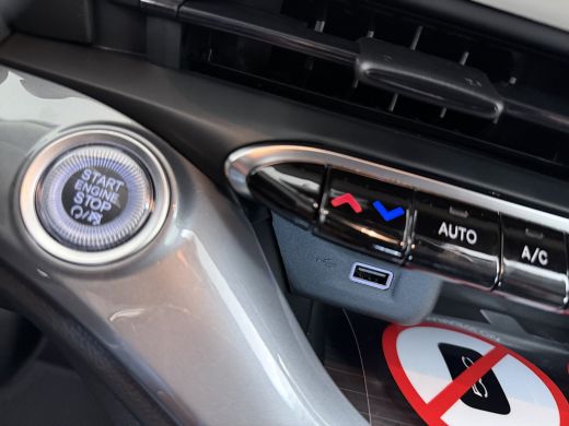 Fiat 500 1.0 Hybrid La Prima | Achteruitrijcamera | Airco (automatisch) | Apple Carplay/Android Auto|telef... ActivLease financial lease
