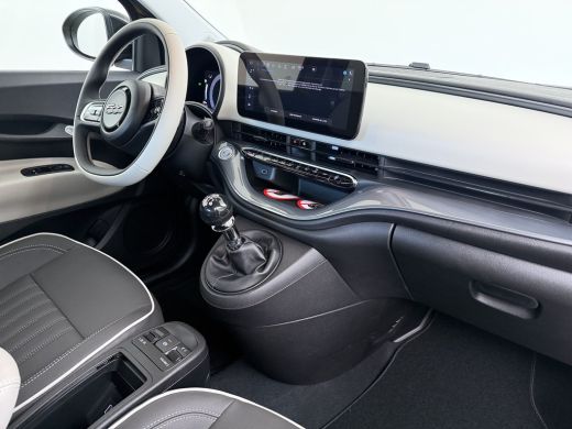Fiat 500 1.0 Hybrid La Prima | Achteruitrijcamera | Airco (automatisch) | Apple Carplay/Android Auto|telef... ActivLease financial lease