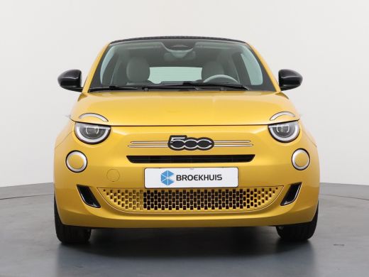 Fiat 500 1.0 Hybrid La Prima | Achteruitrijcamera | Airco (automatisch) | Apple Carplay/Android Auto|telef... ActivLease financial lease