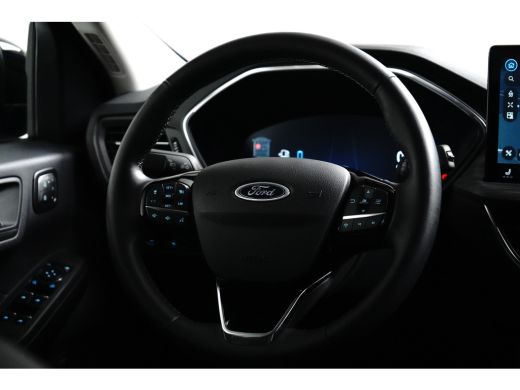 Ford Kuga Plug-In Hybrid Active X | Matrix LED | Panoramadak | Head-up | 20 inch velgen| Standkachel | B&O ... ActivLease financial lease
