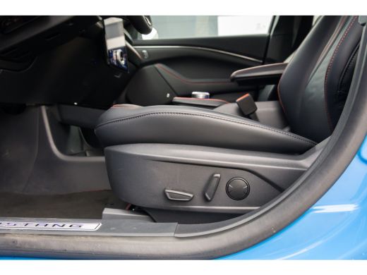 Ford Mustang Mach-E Mach-E Extended RWD 98 kWh | B&O audio | Cruise adaptief | 360 camera | Leder | Apple Carplay/And... ActivLease financial lease