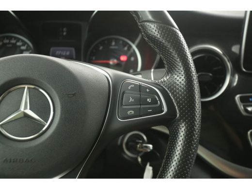 Mercedes-Benz V-Klasse 220d 4-MATIC Lang 164PK | Aut. | Dubbele Cabine | Clima | Cruise | Camera | Navi | Trekhaak | 2xS... ActivLease financial lease