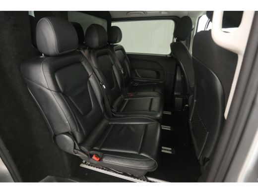 Mercedes-Benz V-Klasse 220d 4-MATIC Lang 164PK | Aut. | Dubbele Cabine | Clima | Cruise | Camera | Navi | Trekhaak | 2xS... ActivLease financial lease