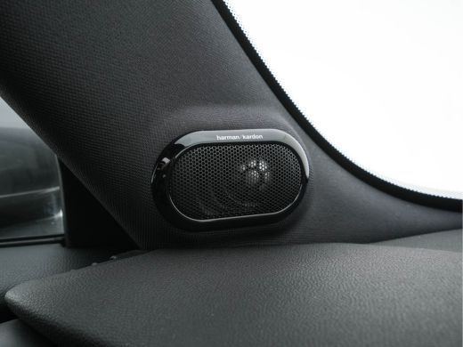 Mini Electric Yours 33 kWh [ 3-Fase-11kW ] {SoH-97%} (INCL-BTW) Aut. *HEATPUMP | PANO | LEATHER | DIGI-COCKPIT ... ActivLease financial lease