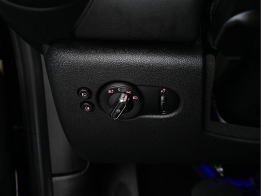 Mini Electric Yours 33 kWh [ 3-Fase-11kW ] {SoH-97%} (INCL-BTW) Aut. *HEATPUMP | PANO | LEATHER | DIGI-COCKPIT ... ActivLease financial lease