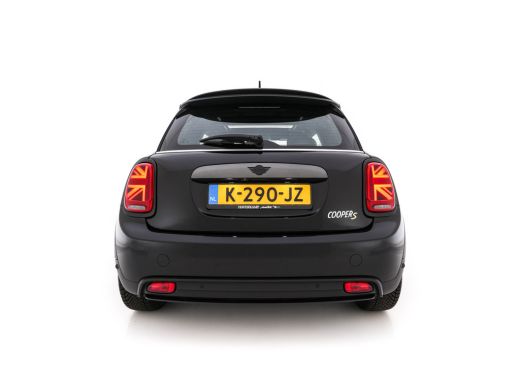 Mini Electric Yours 33 kWh [ 3-Fase-11kW ] {SoH-97%} (INCL-BTW) Aut. *HEATPUMP | PANO | LEATHER | DIGI-COCKPIT ... ActivLease financial lease