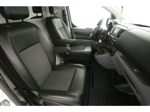 Peugeot Expert BlueHDI L2H1 | Airco | Cruise | Carplay | Trekhaak | Navigatie | Parkeersens. ActivLease financial lease